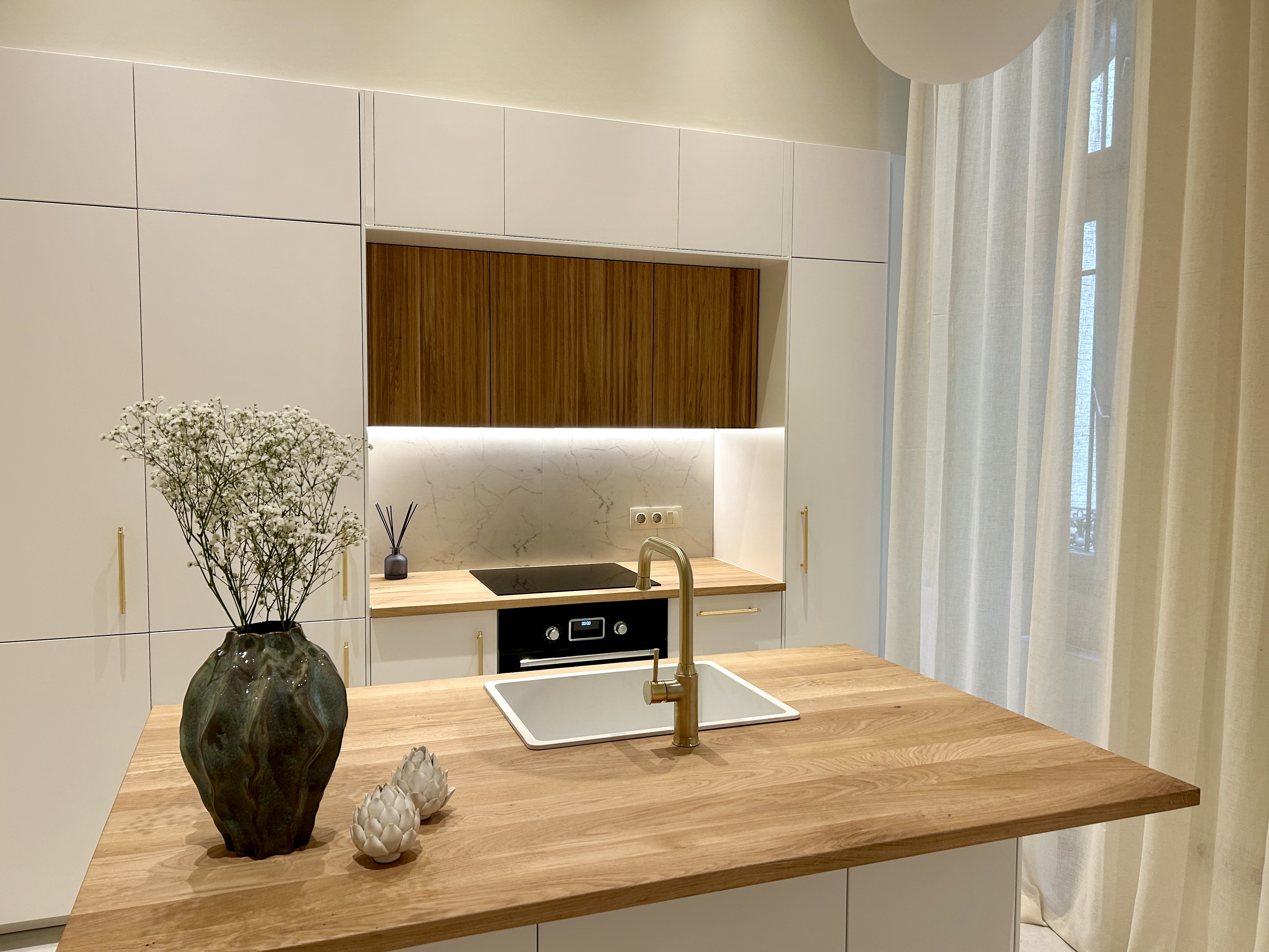 Fully renovated one-bedroom apartment in Váci utca